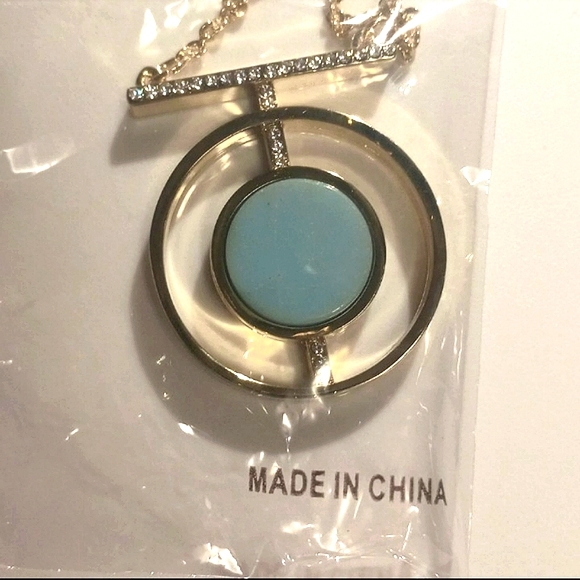 3/$25 Express semi-precious gold and crystal necklace with tags and gift bag - Picture 4 of 6